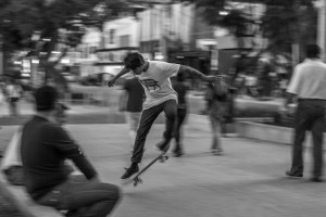 pan motion photograph of “Skateboarder” by Liliana Saeb by https://flic.kr/p/pM2w3W