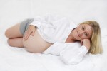 high key maternity studion photograph by Jamie Campbell https://flic.kr/p/5tkibm